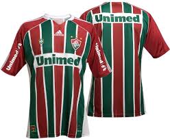 But du blog, suivre l'actualité des #maillots de foot ! Maillot De Foot Vert Et Rouge