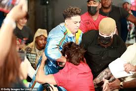 In the main event, youtube star austin mcbroom fights tiktok sensation bryce hall. Bryce Hall Austin Mcbroom Press Conference For Their June 12 Boxing Match On Descends Into A Brawl Daily Mail Online
