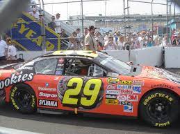 Kevinharvickhappyhournovphoenix2006 Jpg 1280 960 Nascar Race Cars Racing Nascar Racing