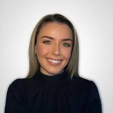 Exceptionally pleased to welcome Saorla Burke to the Aon Surety team where  her expertise will help shape the future of our unit. Daniel Storr and the  rest of our team are looking