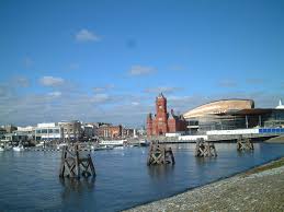 Since we cannot leave the united kingdom, we are going on our honeymoon to visit wales. Cardiff Es La Capital Oficial Del Pais De Gales Desde 1955 Asi Como Del Condado De Glamorgan Es Una Ciudad De Aire Moderno Enclavada En La Desembocadura Ppt Descargar