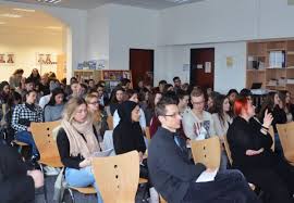 Mildred scheel haus uk köln e.v. Demenz Geht Uns Alle An Kolner Professorin Zu Besuch Mildred Scheel Berufskolleg