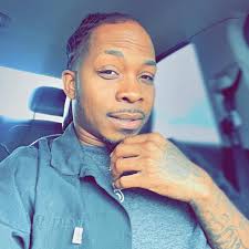 Looking for any rental leads: 📍North/Central Brevard (bonus if zoned for  Fairglen) 🏠 4 Bedrooms minimum 🐈 🐈‍⬛ 🐕 Must accept pets