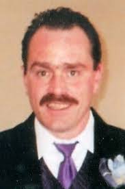 Ray Perdue's Instagram, Twitter & Facebook