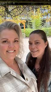 Cassandra Smith（@cassandrasmithartist）• Instagram 相片與影片