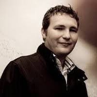 Jeff Piggott's Instagram, Twitter & Facebook