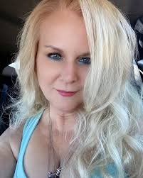 Beverly Moreno (@blondie5119) • Instagram photos and videos