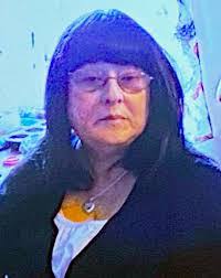 Linda Upton's Instagram, Twitter & Facebook