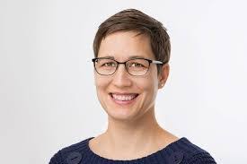 Lea Hess's Instagram, Twitter & Facebook