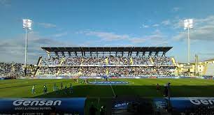 L'empoli calcio venne fondato agli inizi del fascismo, nel 1920, disputando numerosi incontri nelle l'empoli disputa le partite di calcio davanti ai suoi tifosi allo stadio castellani, costruito nel 1923. Stadio Carlo Castellani Wikipedia