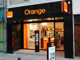 Maybe you would like to learn more about one of these? Orange La Baisse D Effectifs Et La Fermeture De Boutiques Inquiete Un Syndicat