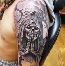 Veamos juntos el significado de los tatuajes que representan a la niña blanca. Tatuajes Tatuajes De La Santa Muerte Facebook