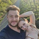 Robin Sprinkle's Instagram, Twitter & Facebook