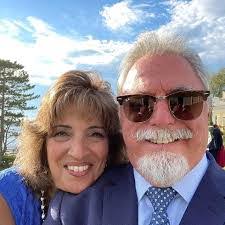 Tina Carlton's Instagram, Twitter & Facebook