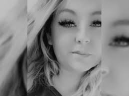 Marie Spink's Instagram, Twitter & Facebook