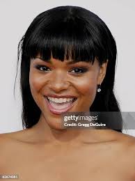 159 Erica Mann Photos & High Res Pictures