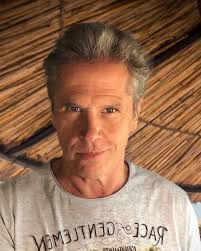 pioggia #freddo #caminetto #chitarra e 🍷 😂