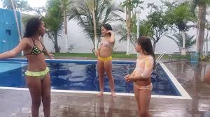 ‹ bem menininhas ›, desafio da piscina. Desafio De Piscina Ft Raianny Santos Youtube