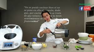 Pan de espelta con thermomix t31 ingredientes para 10 personas. 6 Recetas Thermomix En Una Salsa Multiusos Youtube