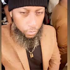 Thomas Stubblefield's Instagram, Twitter & Facebook