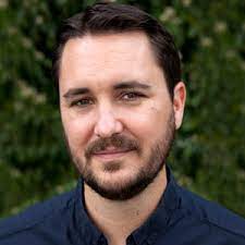 When she watches video footage of raj talking about making babies with her and that he's not going to wear underwear on their first date, she becomes weirded out and closes her laptop. Wil Wheaton Ist Der Heisseste Schauspieler Der Welt 2021 Sexiest Man Alive Mediamass