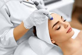 Factors to Consider When Choosing an Aesthetic Clinic