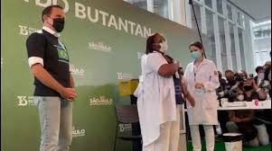 19 instituto butantan logos ranked in order of popularity and relevancy. Newsflare A Nurse Is The First Vaccinated In Brazil Who Approves Of Emergency The Use Of The Sinovac And Oxford Astrazeneca Vaccines