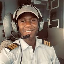 Good day everyone,p my name is Keith Bashizi Ntadundwa from the Democratic  Republic of Congo (DRC🇨🇩), currently in South Africa🇿🇦 for training  purposes, and building hours in order to get my Commercial