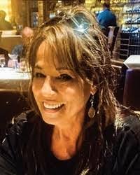 Sharon Roseberry's Instagram, Twitter & Facebook