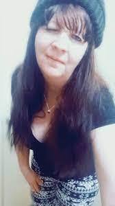 Carla Pauley's Instagram, Twitter & Facebook