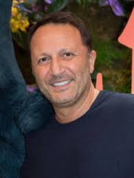 Mes vies » : Arthur partage un rare cliché de ses enfants Aaron et Manava,  plus complices que jamais