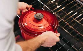 Best Dutch Oven For Sourdough Bread Complete Buyers Guide Truesourdough Com