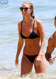 Renae Ayris Nude Topless Pictures Playboy Photos Sexsexiezpix Web Porn