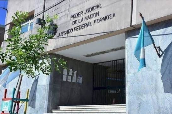 El intendente de Clorinda, Ariel Caniza fue denunciado ante la Justicia Federal por graves delitos de Corrupción