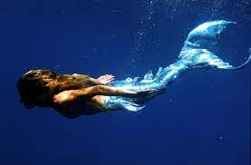 How To Act Like A Mermaid With Pictures Real Mermaids Beautiful Mermaids Mermaid Pictures