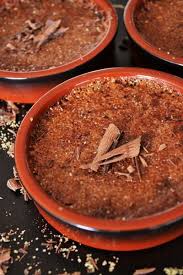 Creme Brulee Au Chocolat Des Cupcakes Et Bien D Autres Choses Creme Brulee Au Chocolat Creme Brulee Alimentation