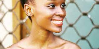 Norma mngoma has completed her testimony at the judicial commission of inquiry into state capture, with her estranged husband malusi gigaba now in the stand with his evidence. Nandi Madida S Sister Makes Her Proud With Her New Estee Lauder Campaign Huffpost Uk