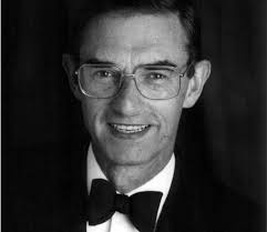 Commodore Eric Thomson