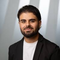 60+ perfiles de «Assaad»