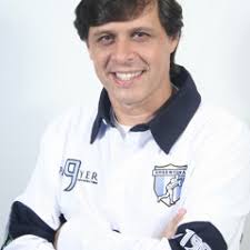 Stream Pastor Ale Gomez music