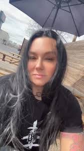 Kara Hirsch's Instagram, Twitter & Facebook