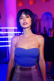 Milo Moiré na platformě X: „Artful night at #AndreasGursky after exhibition  party✨ @K_SammlungNRW #milomoire https://t.co/QqC5okHZPH“ / X