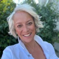 1400+ "Slade" profiles