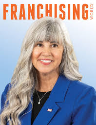 Kimberly Crowell's Instagram, Twitter & Facebook