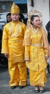 Pakaian dan perhiasan tradisional negeri kedah pakaian tradisional culture clothing traditional fashion kedah. 7 Nama Pakaian Adat Sumatera Utara Dan Penjelasannya
