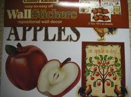 We have entire decorating theme sets that include kitchen placemats, napkings, and other accessory pieces such as lampshades. Apple Kitchen Decor Wild Country Fine Arts