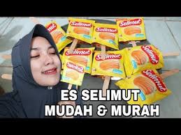 Langkah pertama dalam membuat es krim dari susu segar adalah kocok kuning telur dan juga gula dalam satu wadah. Lagi Viral Membuat Es Murah Dari Wafer Selimut Eswafer Esselimut Viral Milahchannel Youtube Selimut Youtube Es Krim