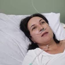 Romanian hospitals fill up amid vaccine refusal