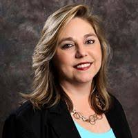 Edna Irizarry's Instagram, Twitter & Facebook