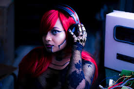 You should know that free fire players will not only want to win, but they will also want to wear unique weapons and looks. Best Gamer Girls In India 6 Names You Need To Know